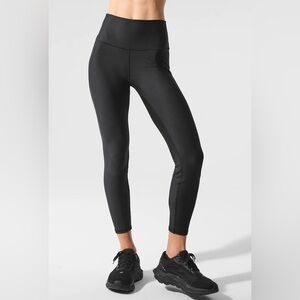Alo Airlift Black Leggings